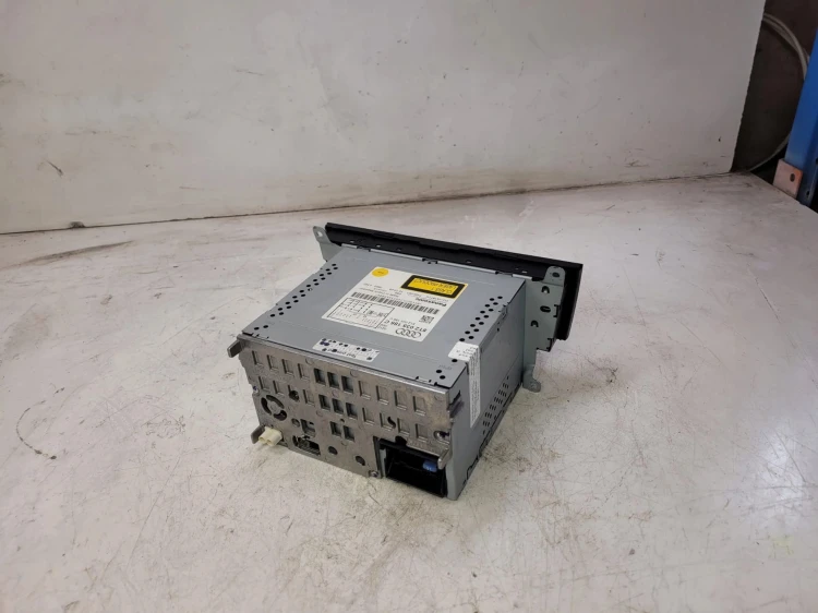 RADIO ZMIENIARKA CD AUDI A4 B8 A5 Q5 8T2035186C