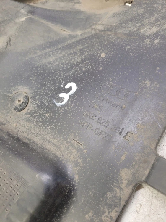 OSŁONA PŁYTA PODWOZIA LEWA AUDI A4 B8 8K0825201E *3*