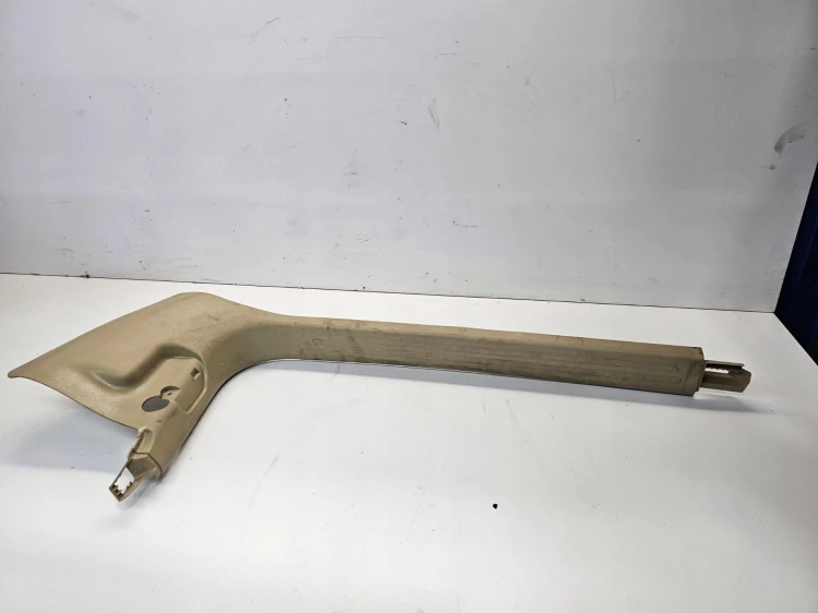 OSŁONA PŁUKA PROGU LEWA AUDI A6 C6 4F1867271B KREMOWA