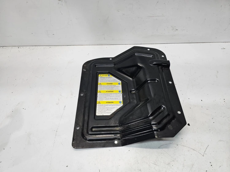 OSŁONA AKUMULATORA AUDI A3 8P QUATTRO 1K6803592