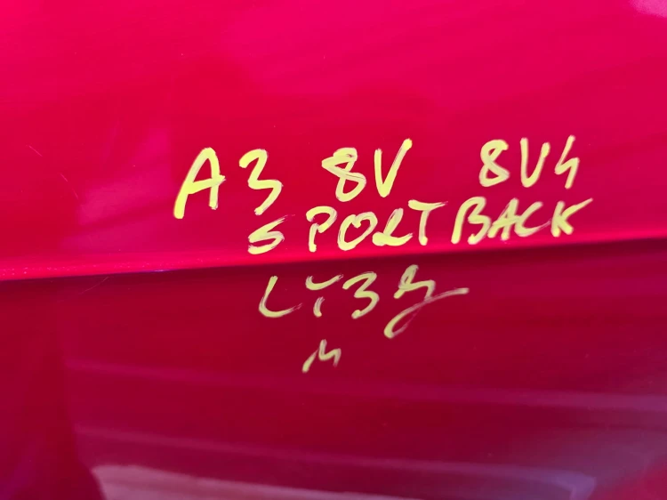 DRZWI LEWY TYŁ AUDI A3 8V 8V4 SPORTBACK LY3J 2011-2018 !!!