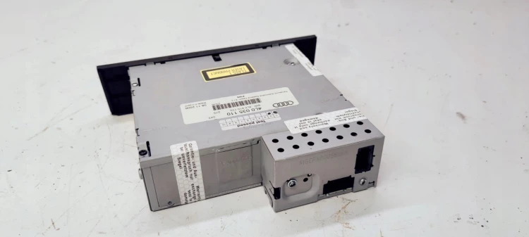 ZMIENIARKA CD AUDI Q7 4L 4L0035110 4L0910110