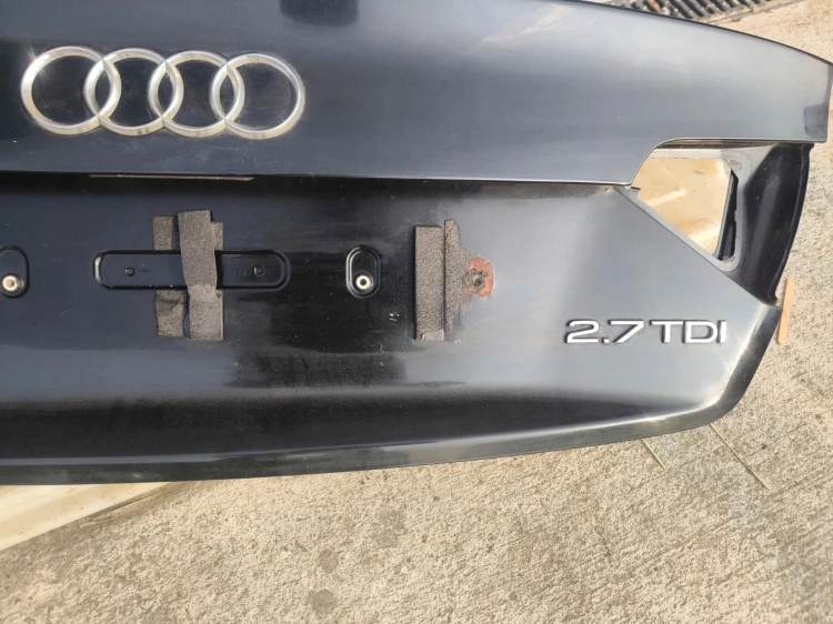 KLAPA TYLNA TYŁ AUDI A5 8T COUPE LZ9Y ORYGINAŁ !!!