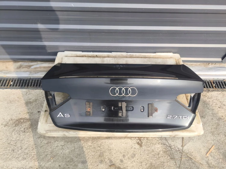 KLAPA TYLNA TYŁ AUDI A5 8T COUPE LZ9Y ORYGINAŁ !!!