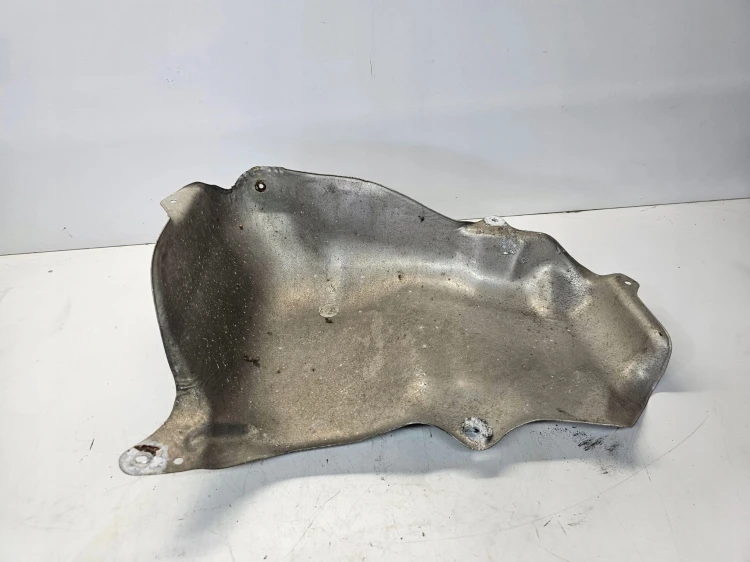 OSŁONA TERMICZNA AUDI A3 LIFT VW GOLF 1K0825721A