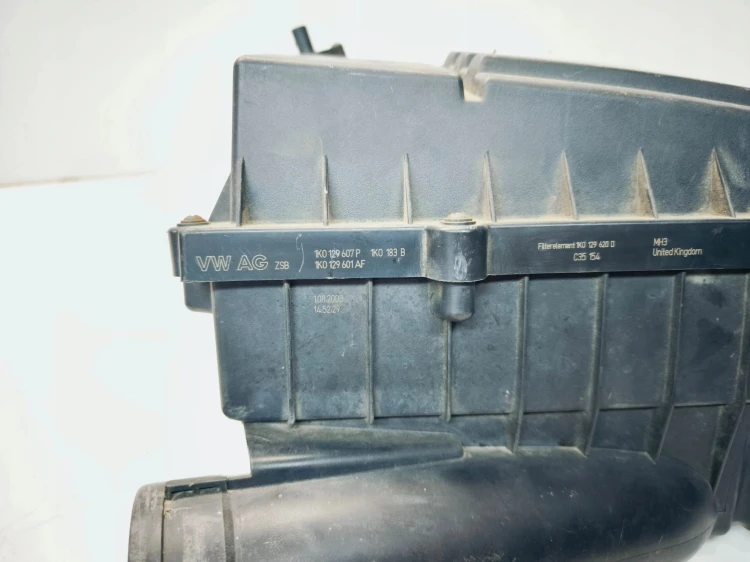 OBUDOWA FILTRA POWIETRZA AUDI A3 8P VOLKSWAGEN SEAT SKODA 1K0129607P USZK