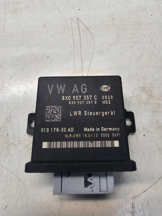 STEROWNIK MODUŁ ŚWIATEŁ AUDI A1 8X Q3 8X0907357C