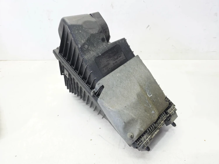 OBUDOWA FILTRA POWIETRZA AUDI Q7 4L 4.2 TDI 7L8128601C 7L0183