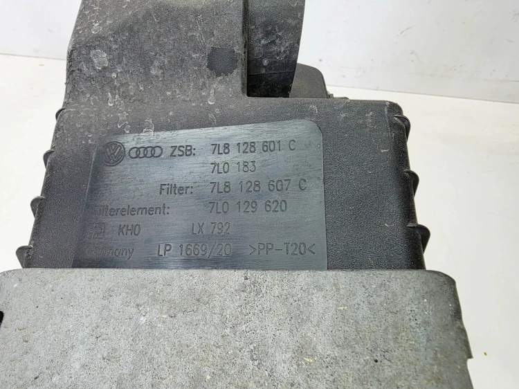 OBUDOWA FILTRA POWIETRZA AUDI Q7 4L 4.2 TDI 7L8128601C 7L0183