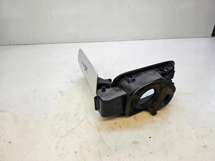 KLAPKA WLEWU PALIWA AUDI A4 B9 8W0809906A LS9R