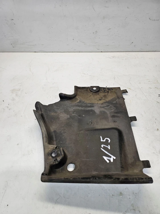 OSŁONA PŁYTA PODWOZIA LEWA AUDI A4 B8 8K0825201A