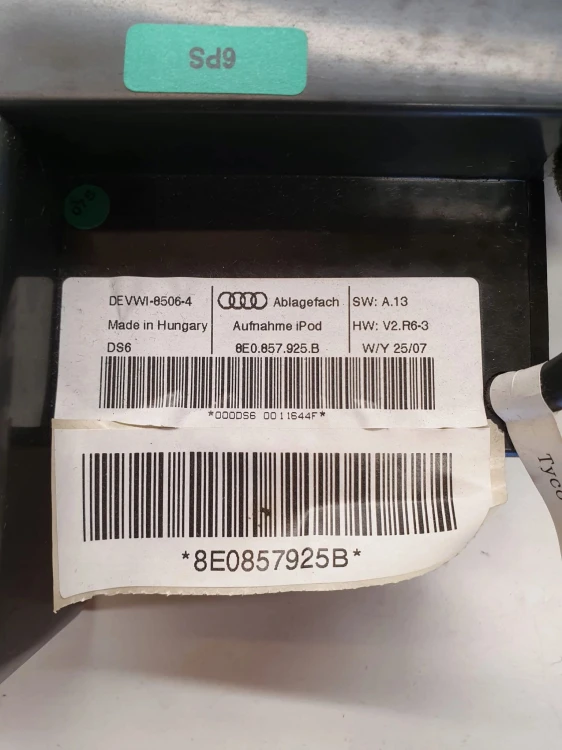 INTERFACE MULTIMEDIALNY AUDI A4 8E0857925B