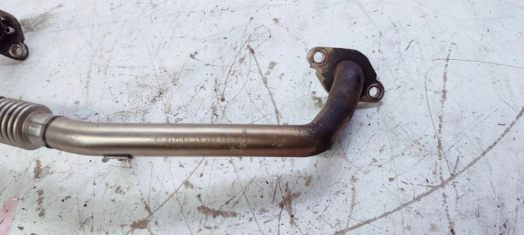 RURA RURKA SPALIN EGR AUDI VW 2.0 TDI 03L131521AT