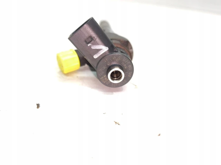WTRYSKIWACZ WTRYSK AUDI VW SEAT SKODA 2.0 TDI 04L130277E SPRAWDZONY