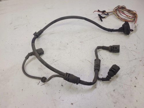 WIĄZKA ZACISKU PRAWY TYŁ AUDI A4 B9 A5 8W0972254