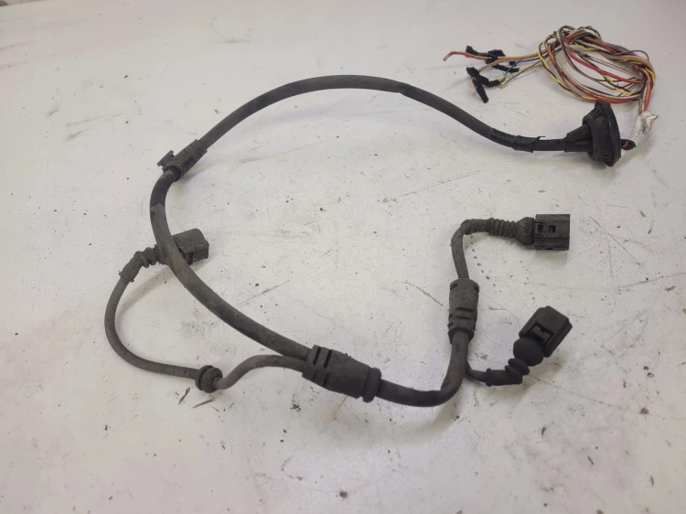 WIĄZKA ZACISKU PRAWY TYŁ AUDI A4 B9 A5 8W0972254