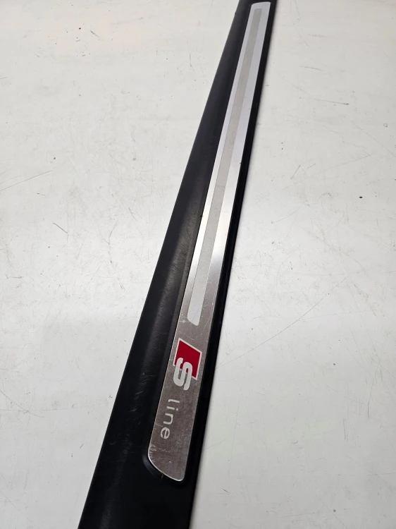 LISTWA PROGOWA LEWY PRZÓD A6 C6 S LINE 4F0853373K