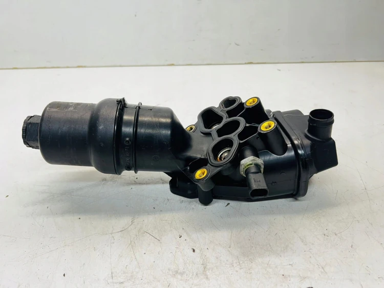 OBUDOWA FILTRA OLEJU AUDI 2.0 TFSI 06F115397F
