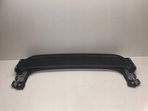 WIATROŁAP SIATKA AUDI TT 8J 8J7862953A