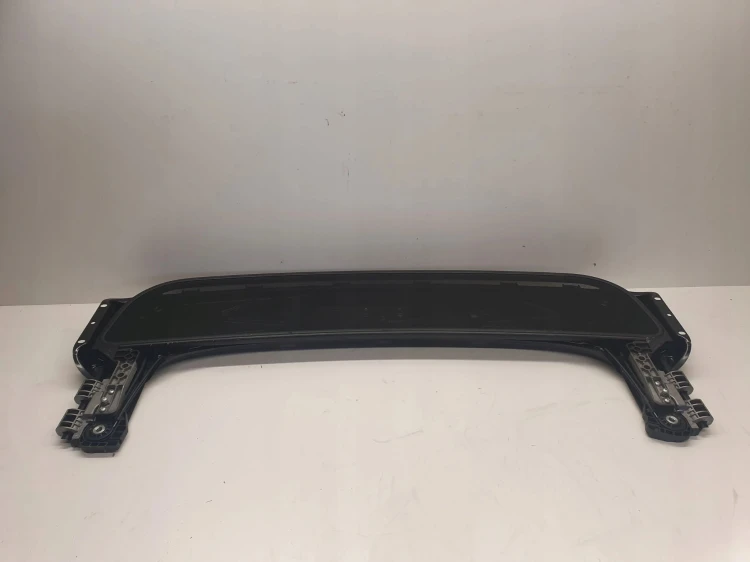 WIATROŁAP SIATKA AUDI TT 8J 8J7862953A