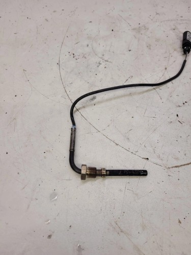 CZUJNIK TEMPERATURY SPALIN AUDI A4 Q7 4M0906088AD