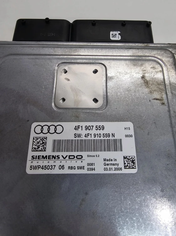 STEROWNIK SILNIKA AUDI A6 C6 3.2 FSI 4F1907559 4F1910559N