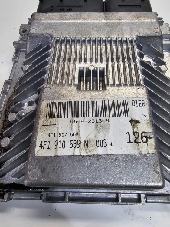 STEROWNIK SILNIKA AUDI A6 C6 3.2 FSI 4F1907559 4F1910559N