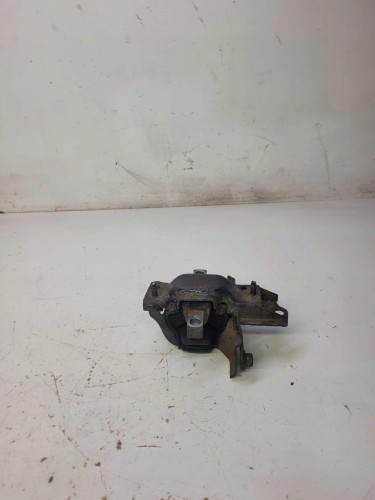 ŁAPA PODUSZKA SILNIKA AUDI A1 VW SEAT 6R0199555