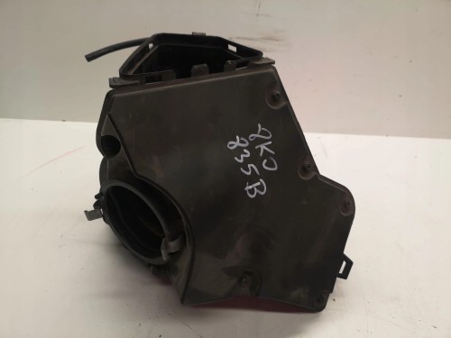 OBUDOWA FILTRA POWIETRZA AUDI A4 B8 A5 8K0133835B