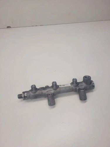 LISTWA WTRYSKOWA AUDI A6 C7 A7 3.0 TDI 059130090CB