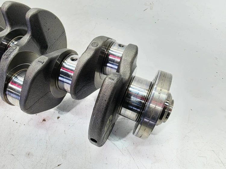 WAŁ KORBOWY AUDI VOLKSWAGEN SEAT SKODA 2.0 TDI 38AA 103101B 6/26