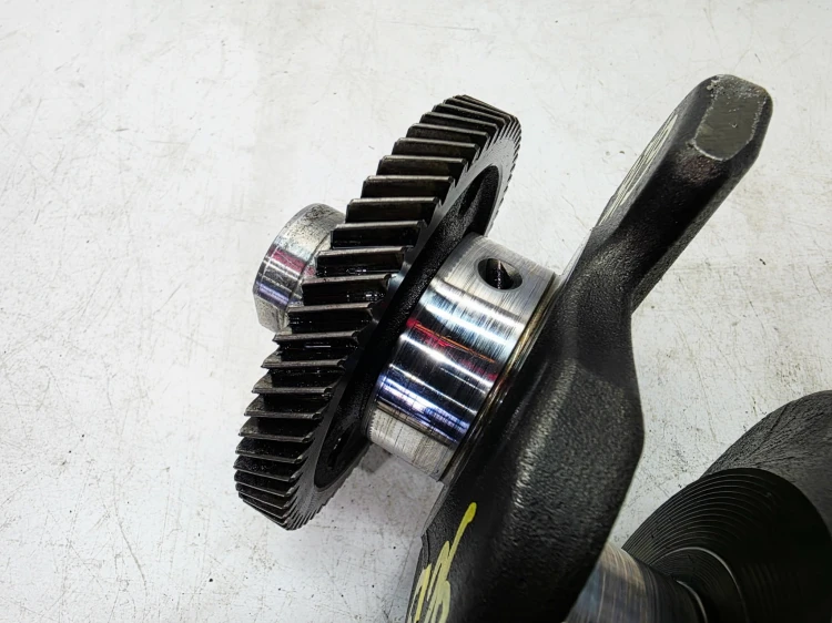WAŁ KORBOWY AUDI VOLKSWAGEN SEAT SKODA 2.0 TDI 38AA 103101B 6/26