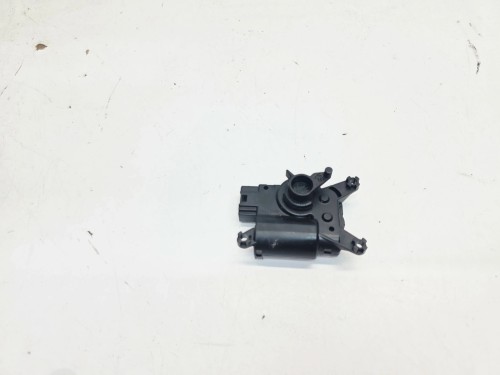 SILNICZEK NAGRZEWNICY AUDI Q7 4L 7L0907511AH