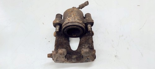 ZACISK HAMULCOWY PRAWY PRZÓD AUDI A3 8P VW SEAT 82
