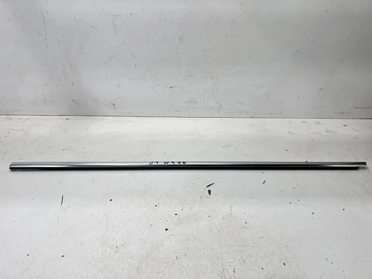 LISTWA CHROM DRZWI LEWY PRZÓD AUDI Q7 4M 4M0853283