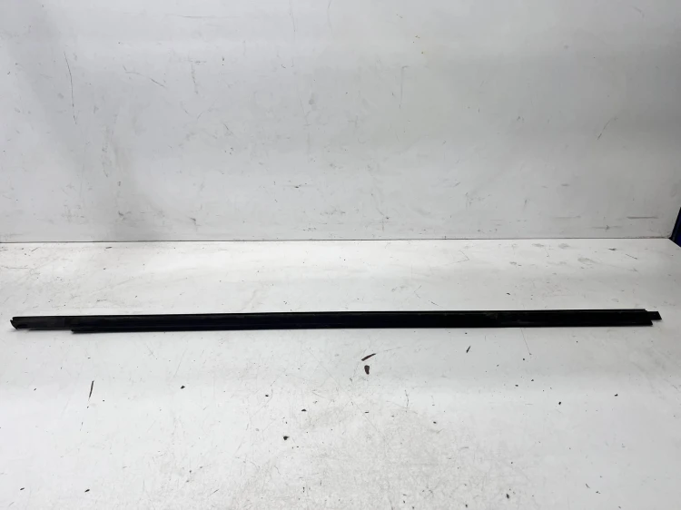 LISTWA CHROM DRZWI LEWY PRZÓD AUDI Q7 4M 4M0853283