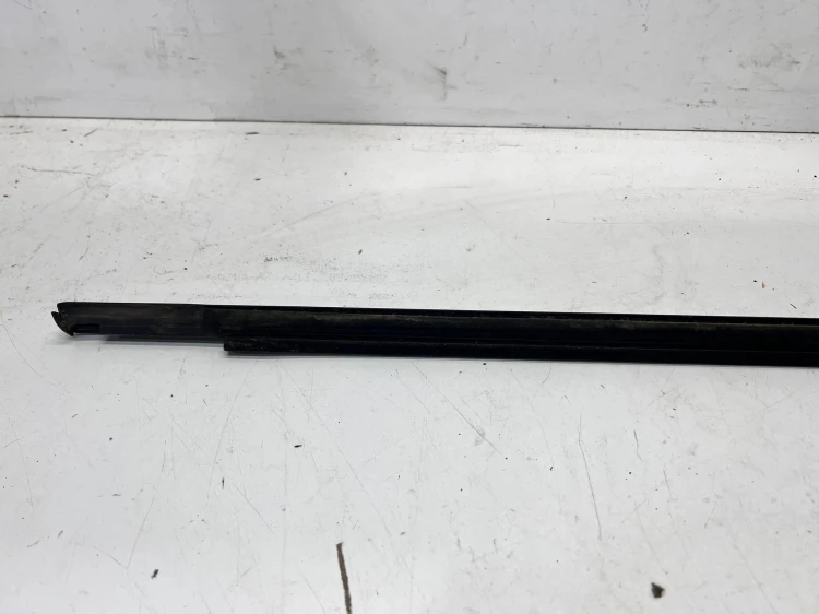 LISTWA CHROM DRZWI LEWY PRZÓD AUDI Q7 4M 4M0853283