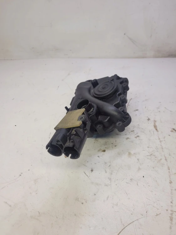 ODMA OLEJU AUDI S4 S5 A6 A7 3.0 TFSI 06E103547
