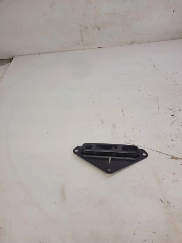 ZAMEK RYGIEL DACHU AUDI A4 B6 B7 CABRIO 8H0871397