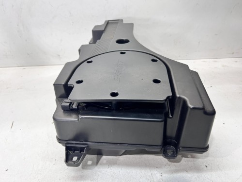 GŁOŚNIK SUBWOOFER TUBA BOSE AUDI Q7 4M 4M0035621A