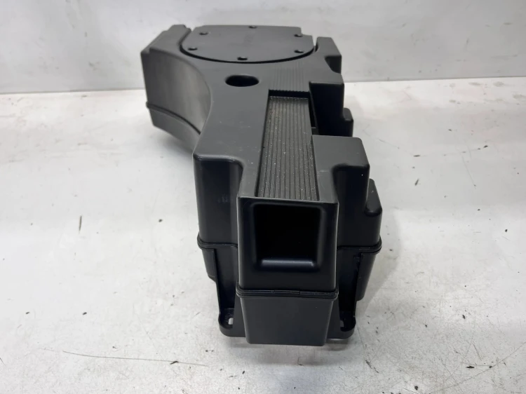 GŁOŚNIK SUBWOOFER TUBA BOSE AUDI Q7 4M 4M0035621A