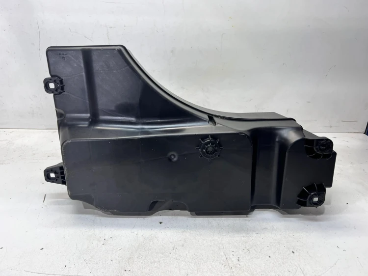 GŁOŚNIK SUBWOOFER TUBA BOSE AUDI Q7 4M 4M0035621A