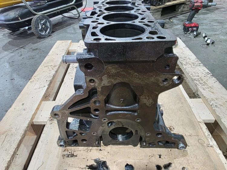 BLOK SILNIKA AUDI A4 B8 A5 Q5 8R 2.0 TDI CAH 03L021BG 13/26