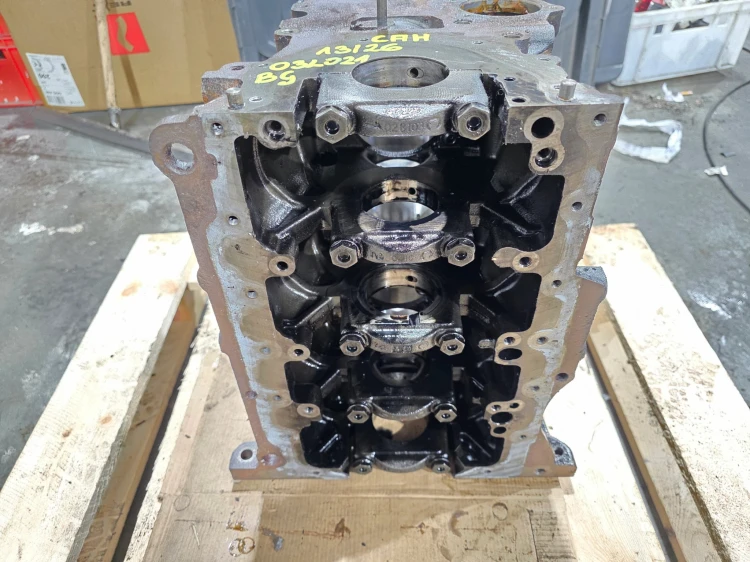 BLOK SILNIKA AUDI A4 B8 A5 Q5 8R 2.0 TDI CAH 03L021BG 13/26