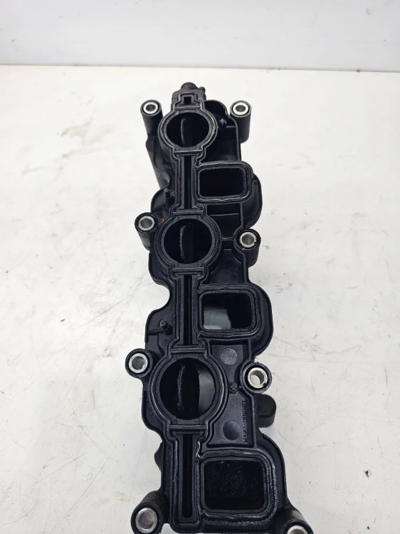 KOLEKTOR SSĄCY AUDI A4 A5 2.7 TDI 059129711CH