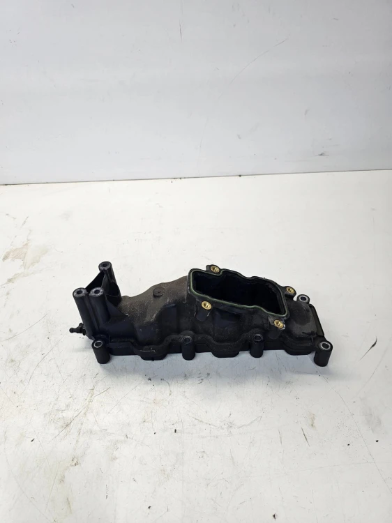 KOLEKTOR SSĄCY AUDI A4 A5 2.7 TDI 059129711CH