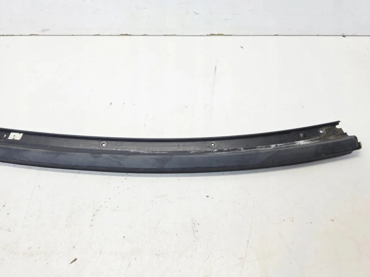 USZCZELKA LISTWA DACHU AUDI A3 8P CABRIO 8P7845389A
