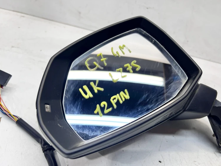 LUSTERKO ZEWNĘTRZNE LEWE AUDI Q7 4M 4M2857409G 12PIN LZ7S UK
