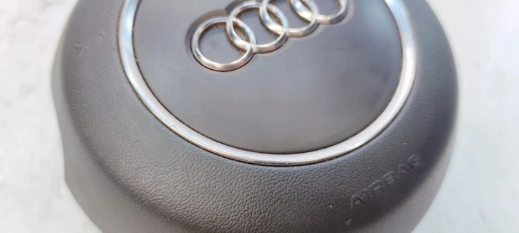 PODUSZKA POWIETRZNA KIEROWCY AUDI A1 8X A3 8V 8X0880201E 6PS