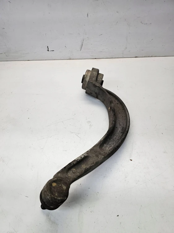 WAHACZ PRAWY PRZÓD AUDI A4 A5 Q5 8K0407696H